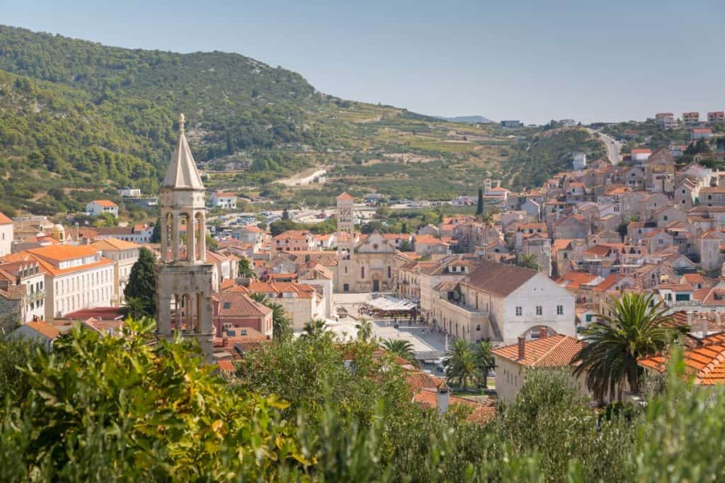 Vodič za prvo putovanje u Hvar