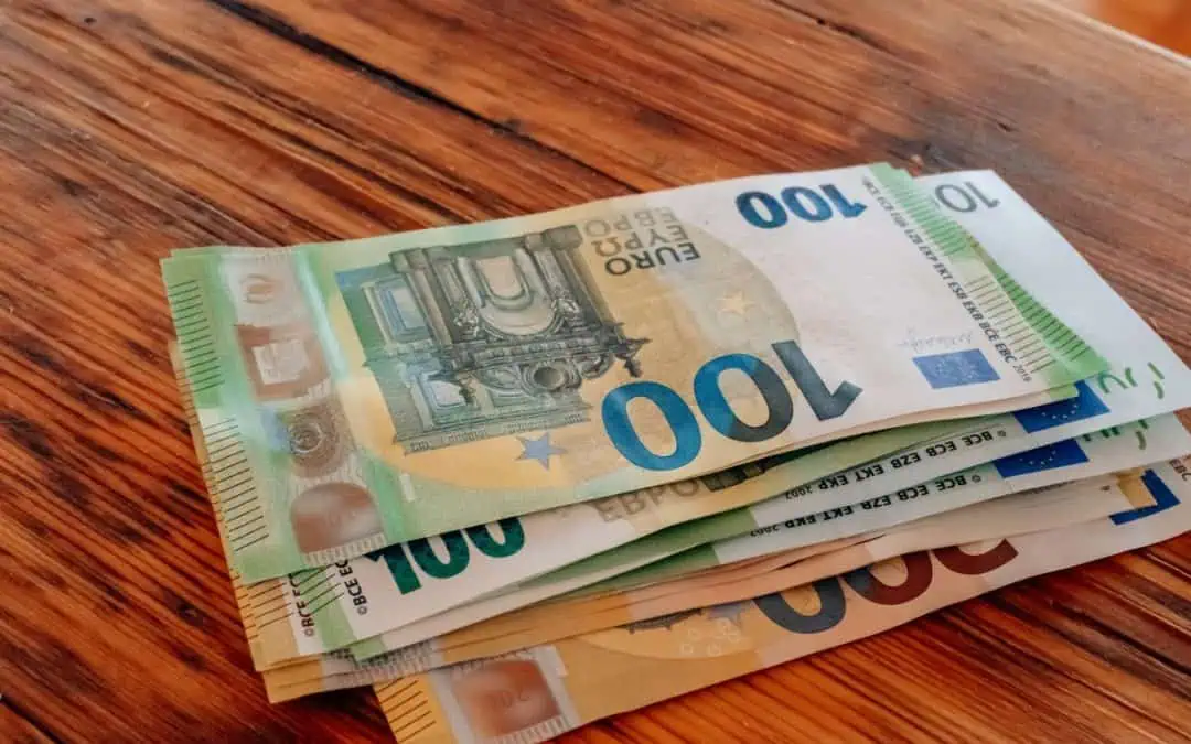 Kako pratiti svoje investicije i redovito prilagođavati strategiju
