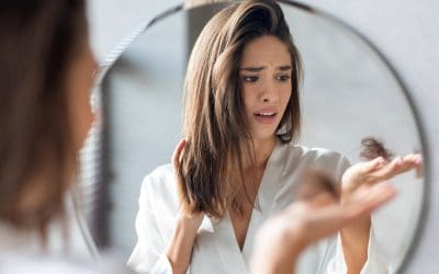 Što uzrokuje opadanje kose i kako ga smanjiti